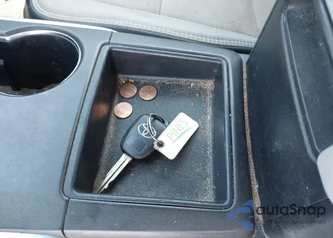 2016 Toyota Camry Se z USA, uszkodzony, nr VIN 4T1BF1FK7GU135688